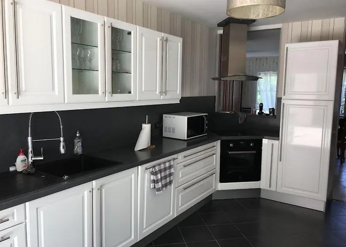 Grande Maison Familiale 펜션 Châtelaillon-Plage